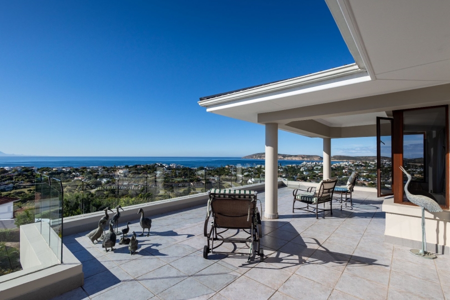 4 Bedroom Property for Sale in Lower Robberg Western Cape